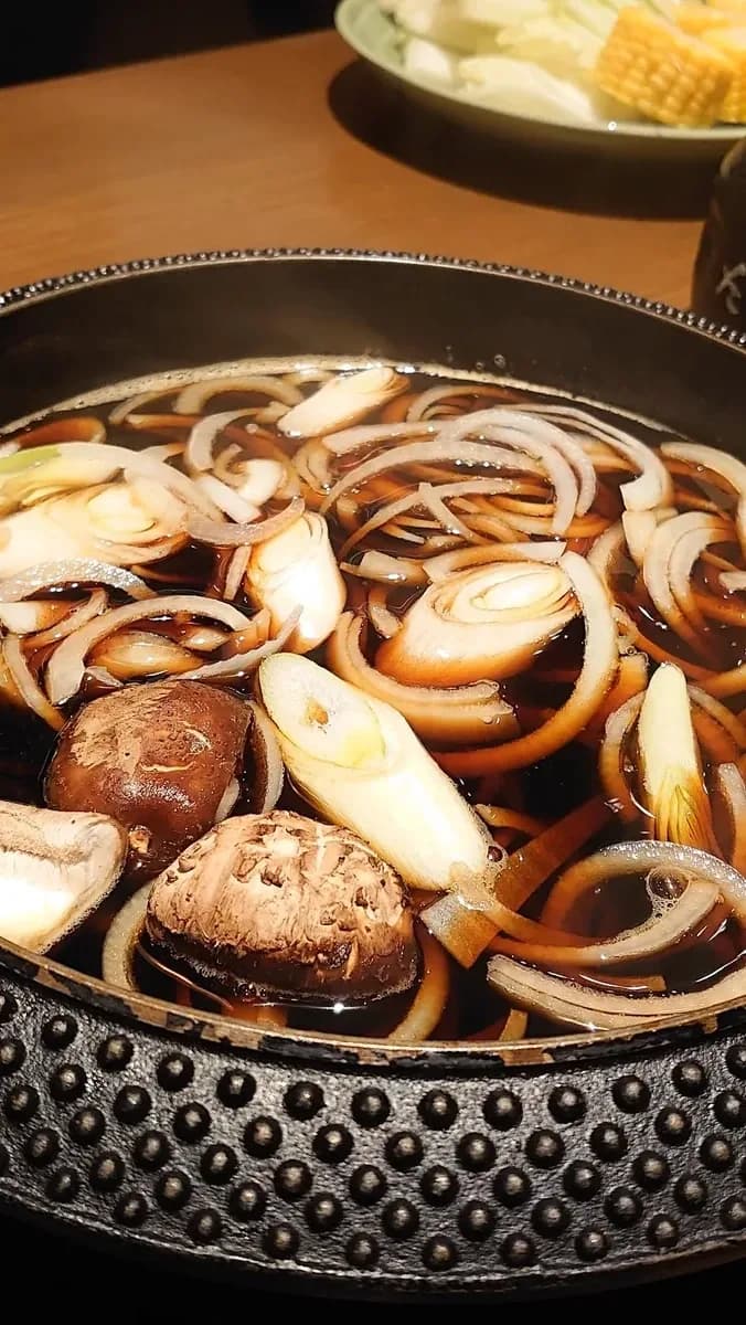 Find Japanese hot pot at Lot 10