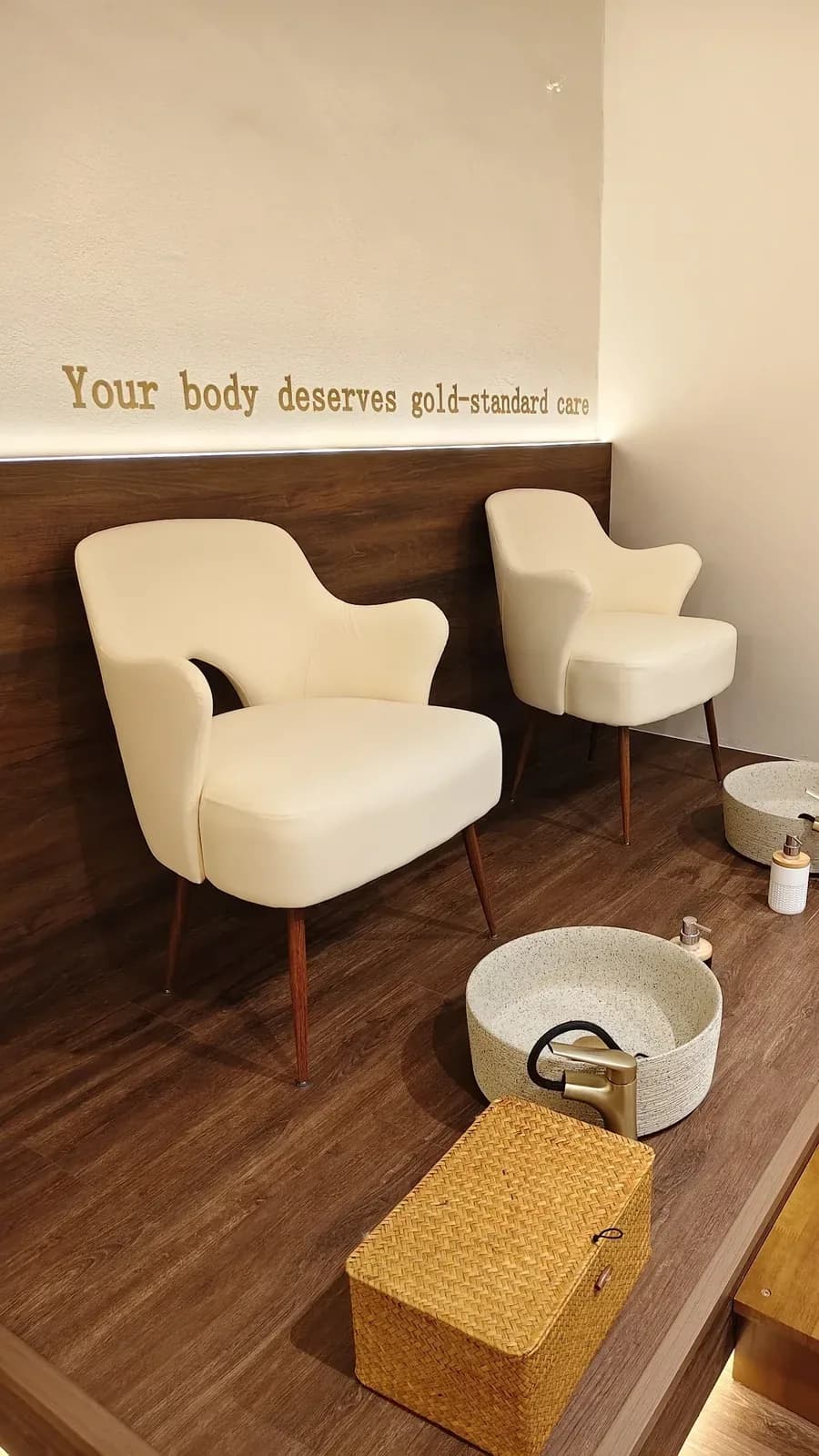 Modern Calm for Wellness