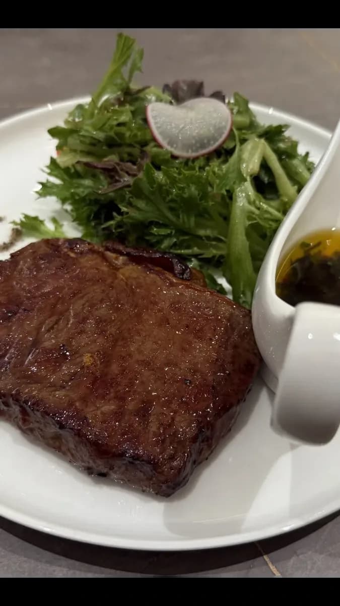 Find creative Western dishes