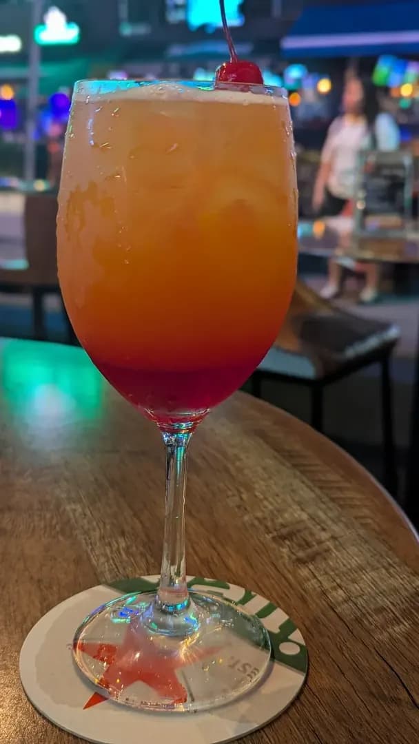 Find a new bar in KL photo 2