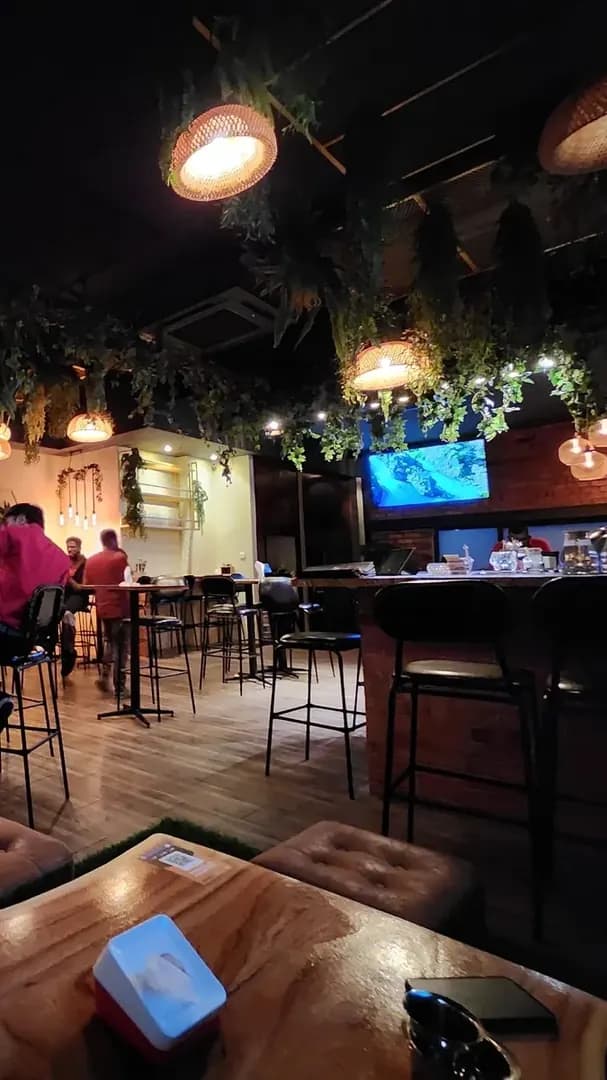 Ease into relaxed dining at JungleAF Oasis photo 2