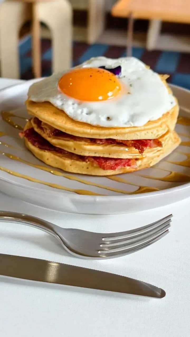 Find a fresh breakfast spot