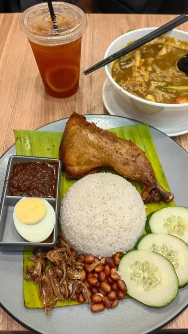 Find Nyonya dishes at Kakatoo