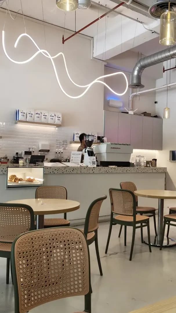 Twirl spaghetti at this cafe photo 2