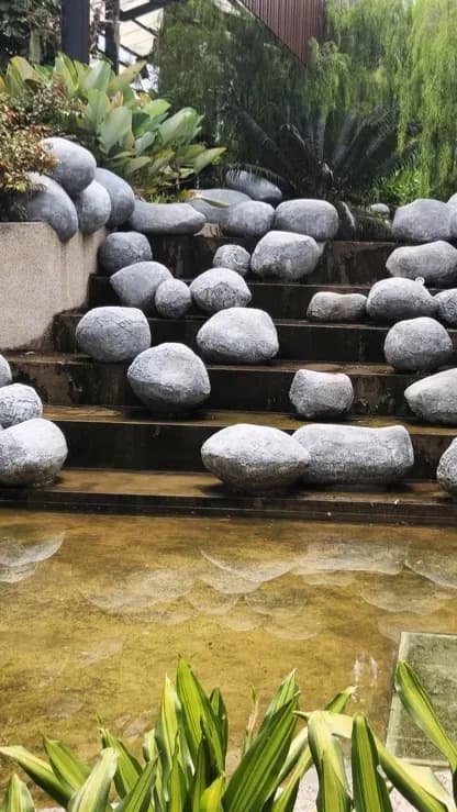Relaxed Strolls at Perdana Gardens