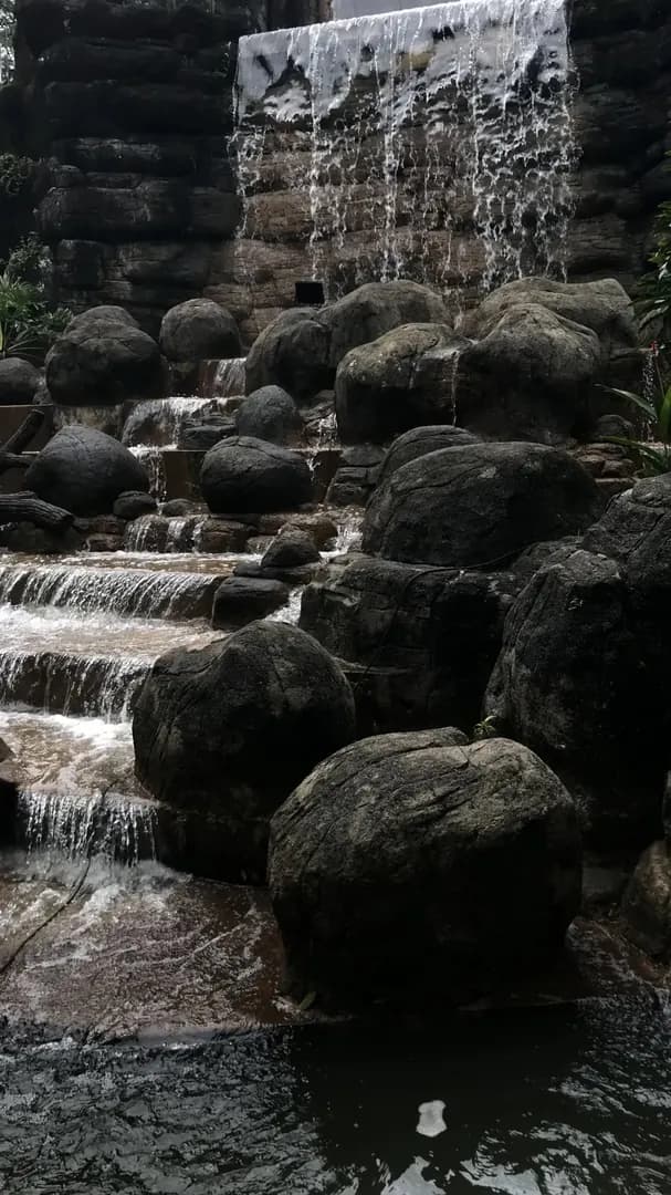 Relaxed Strolls at Perdana Gardens photo 3