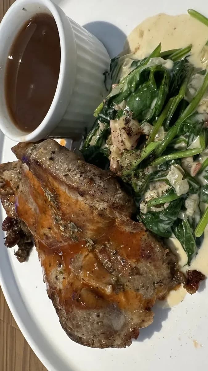Quiet Vibes for a Cozy Steak