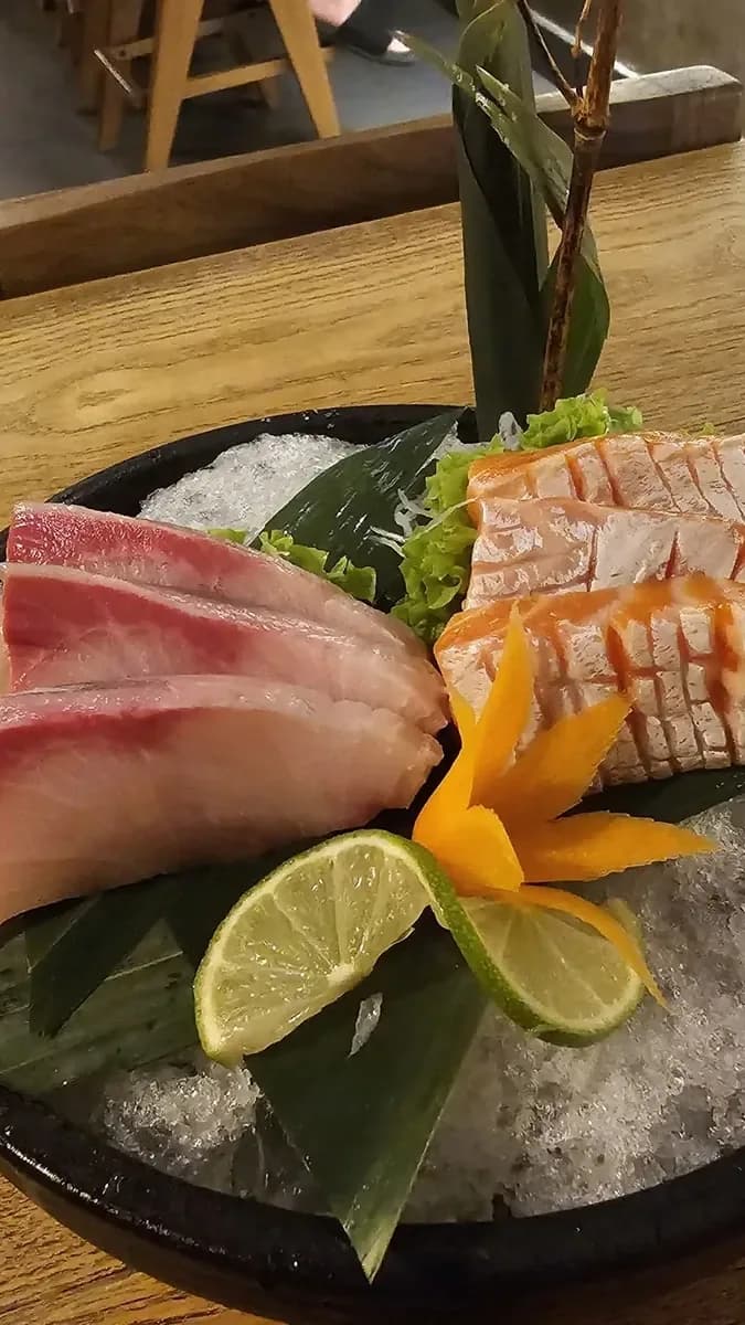 Sashimi That Makes You Feel Fresh