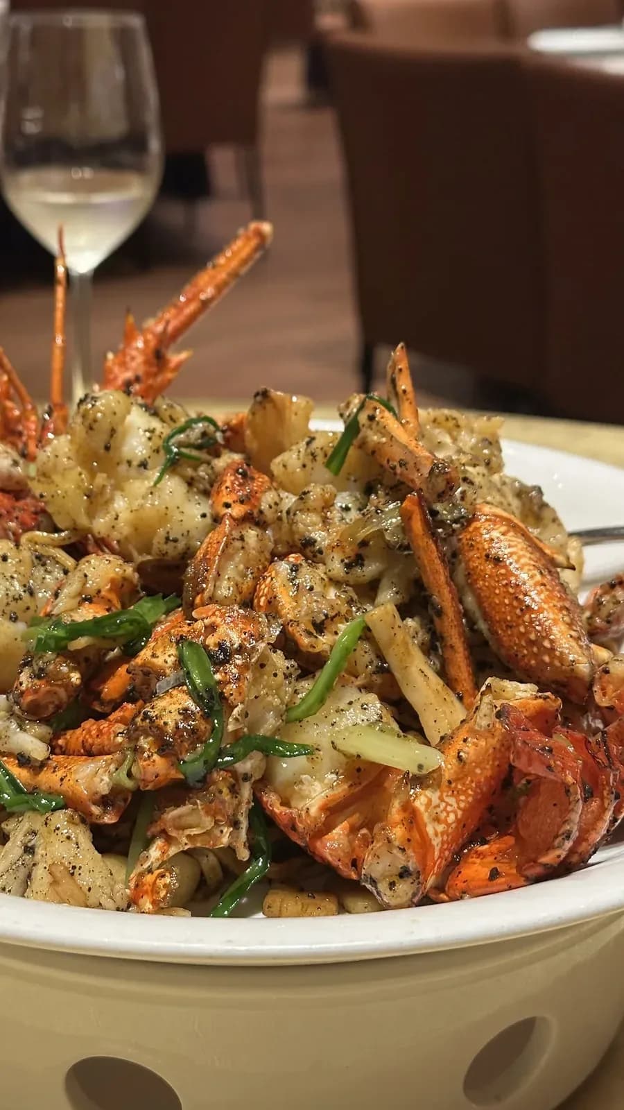 Cozy Trendy Vibes for Seafood