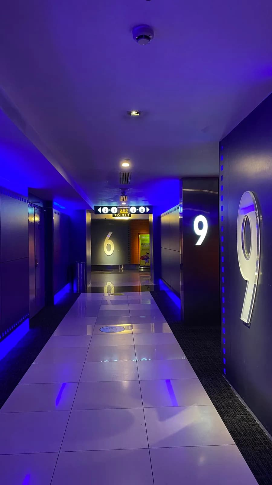 Chill in a laid-back cinema vibe