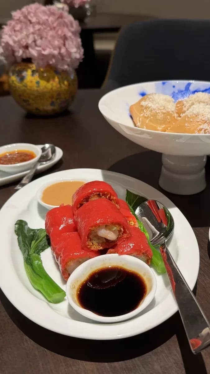 Modern Cantonese finds at China House