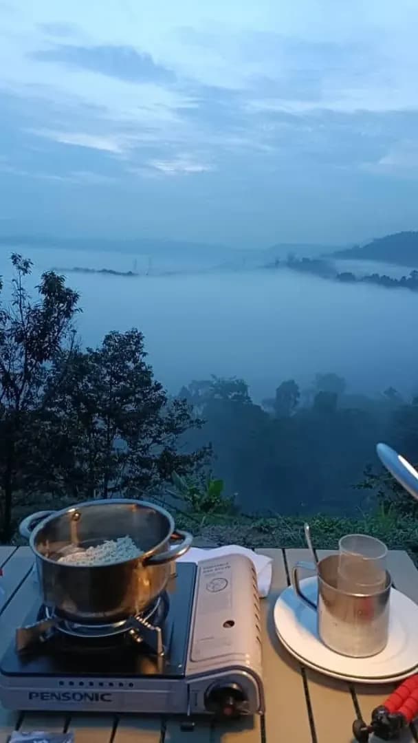 Pitch Your Tent in Mist photo 2