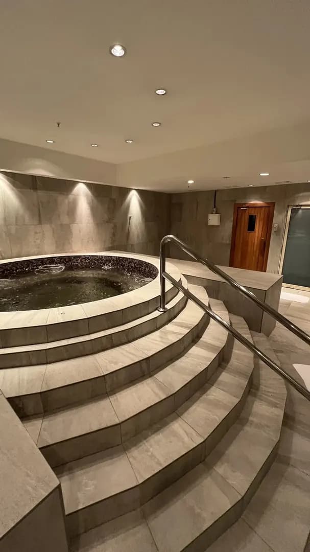 Relax solo at Donna Spa photo 2