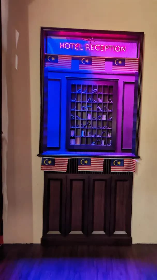 Solve puzzles to escape historic rooms photo 2