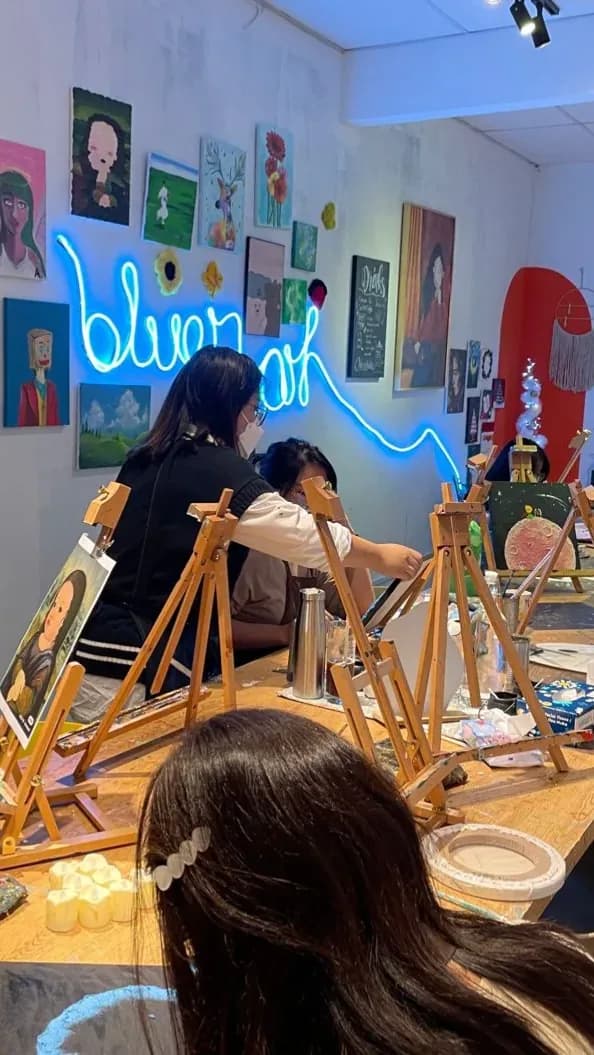 Chill Out in Calm Creative Energy