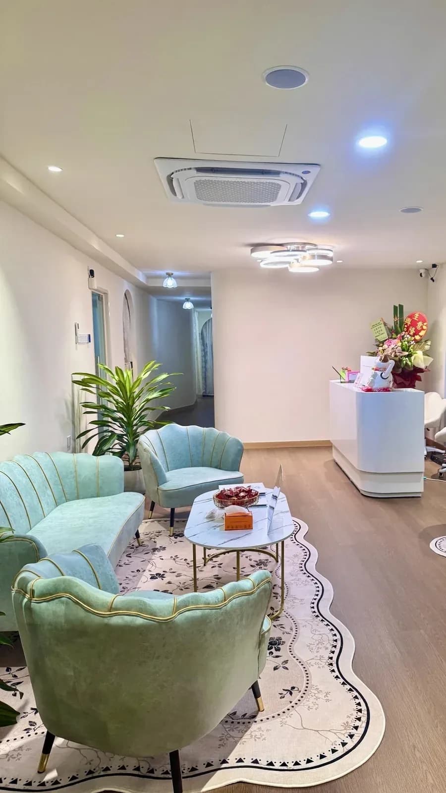 Walk into the spa and ease into your seat