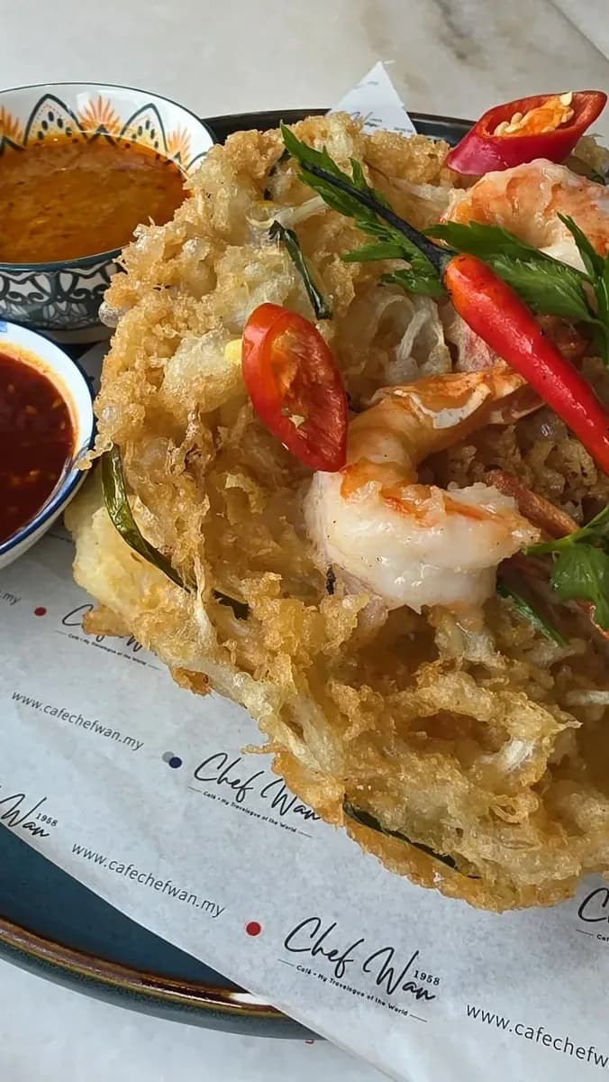 Try Western dishes at Cafe Chef Wan
