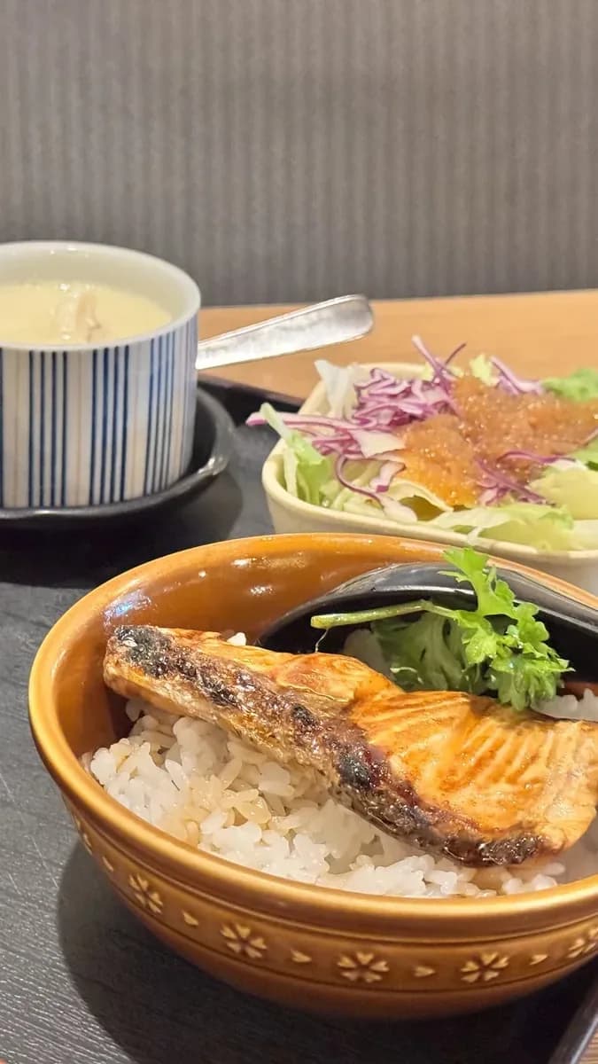 Try Japanese dishes at Edo Ichi
