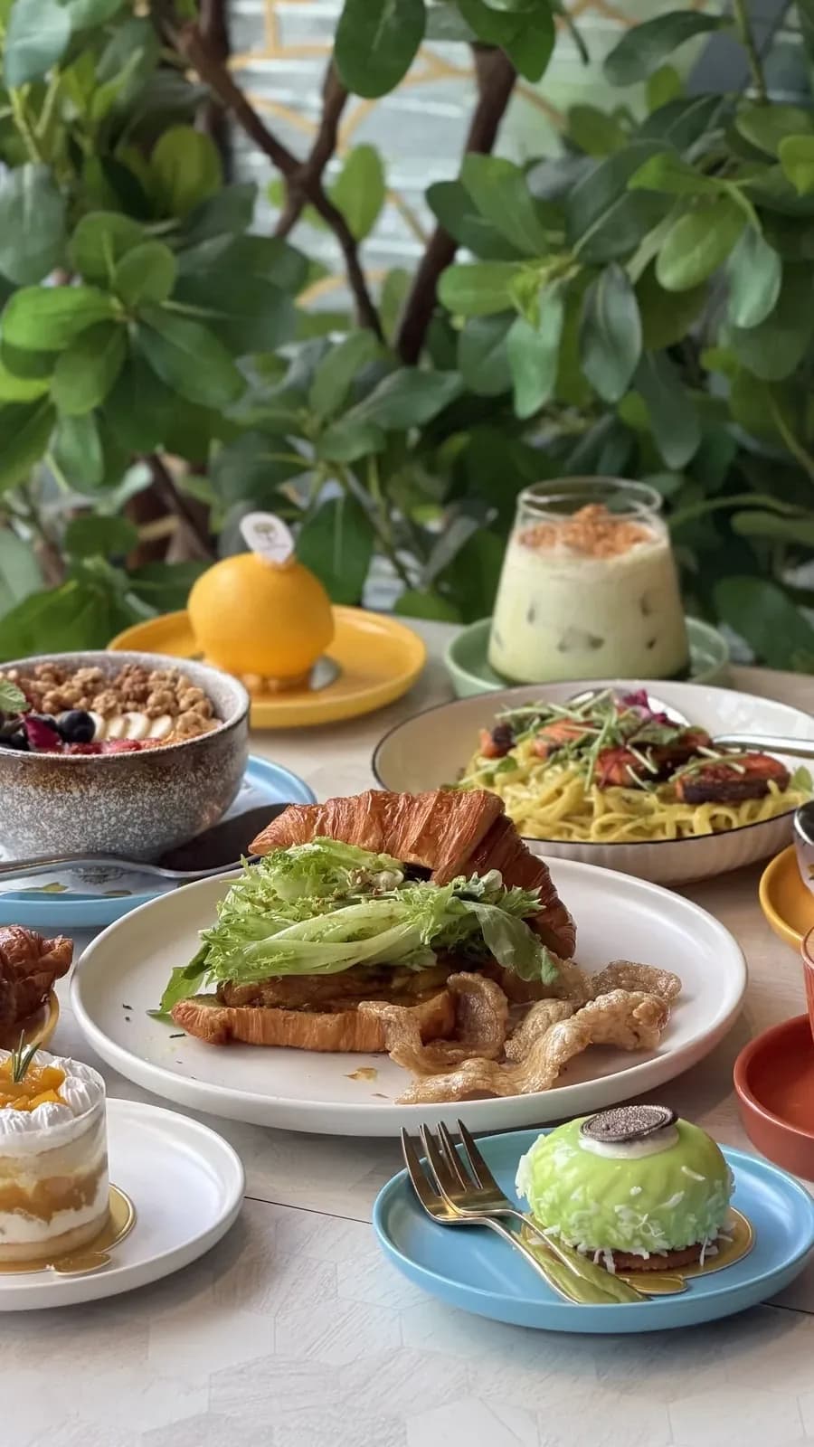 Feel cozy with a morning breakfast