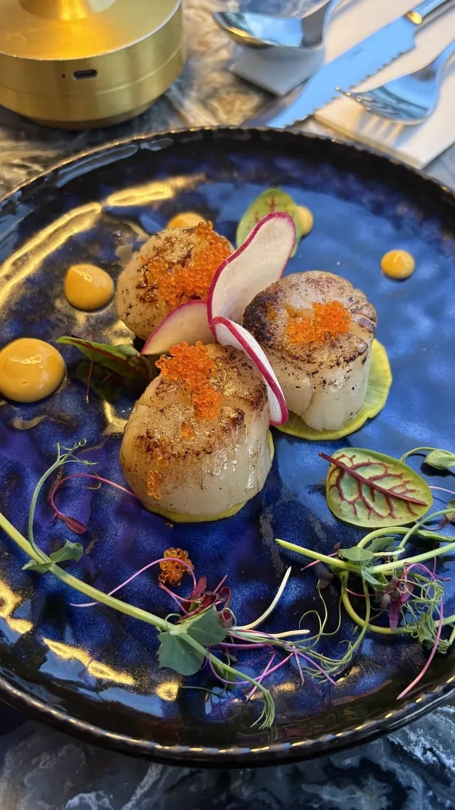 Spot a trendy Italian spot in the city