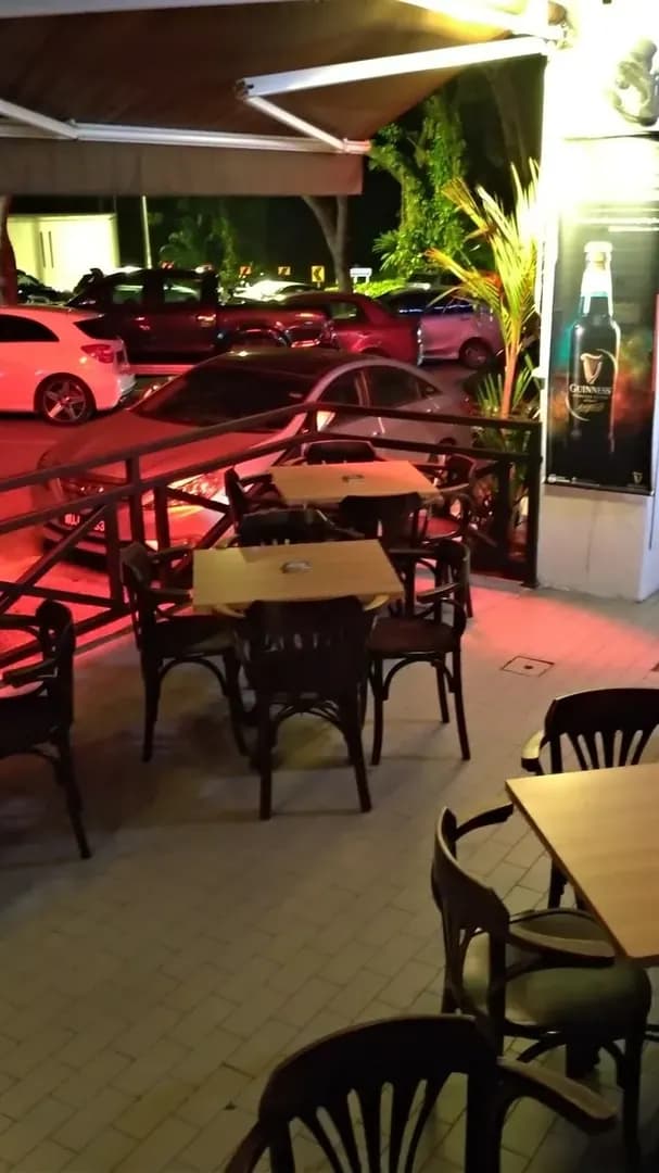 Feel the casual energy at Sam's Plaza Damansara photo 2