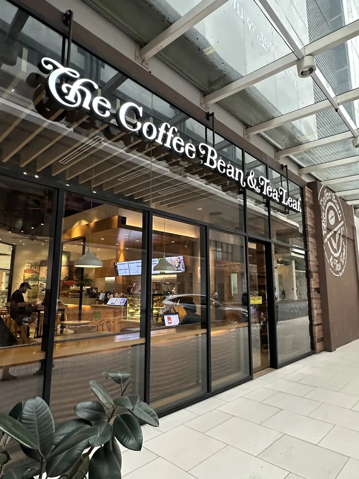 The Coffee Bean & Tea Leaf