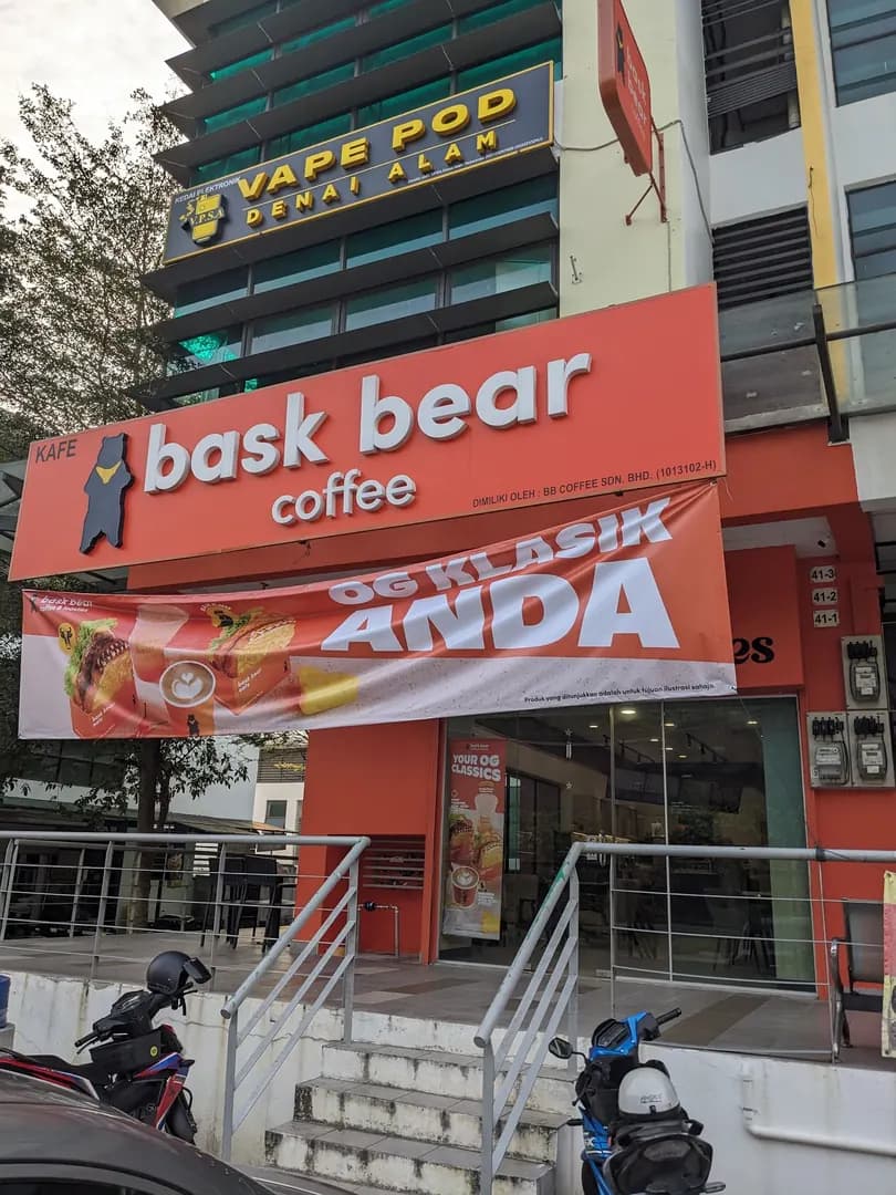 Bask Bear Coffee Denai Alam photo 2