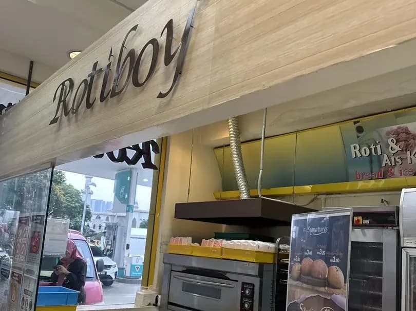Rotiboy Petronas Jalan Kuching