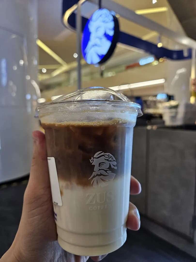 Zus Coffee | Pinnacle Sri Petaling Mall photo 3
