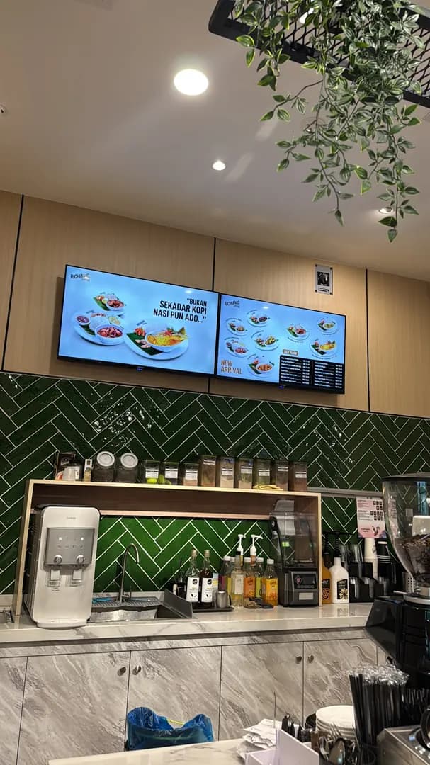 Richiamo Coffee TBG Mall photo 2