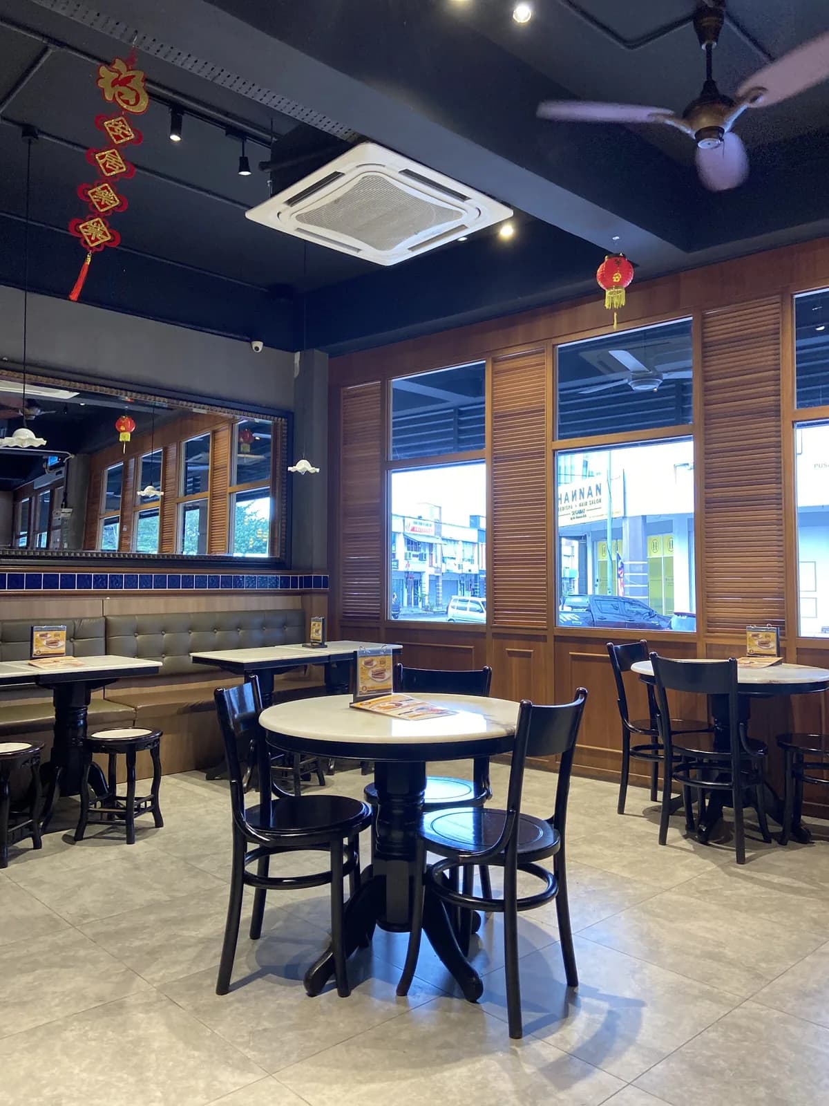 OLDTOWN White Coffee | Sri Utama