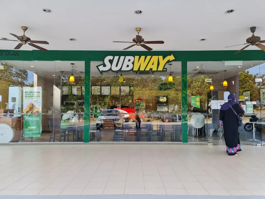 Subway @ Petronas Persiaran APEC photo 2