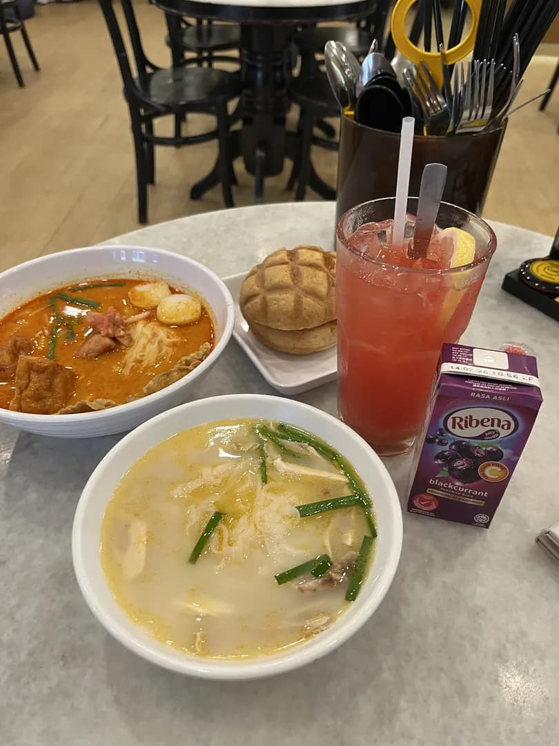 OLDTOWN White Coffee @ AEON Taiping photo 3