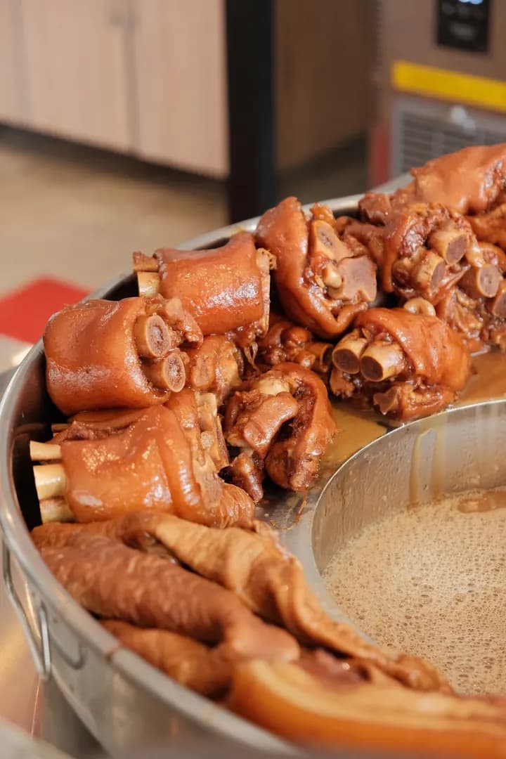 猪隆记 Restoran Dulenggi (隆江猪脚饭 Longjiang Pork Knuckle Rice) photo 3