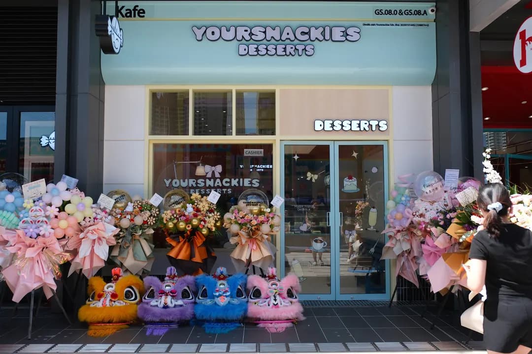 Yoursnackies Desserts - The Exchange TRX