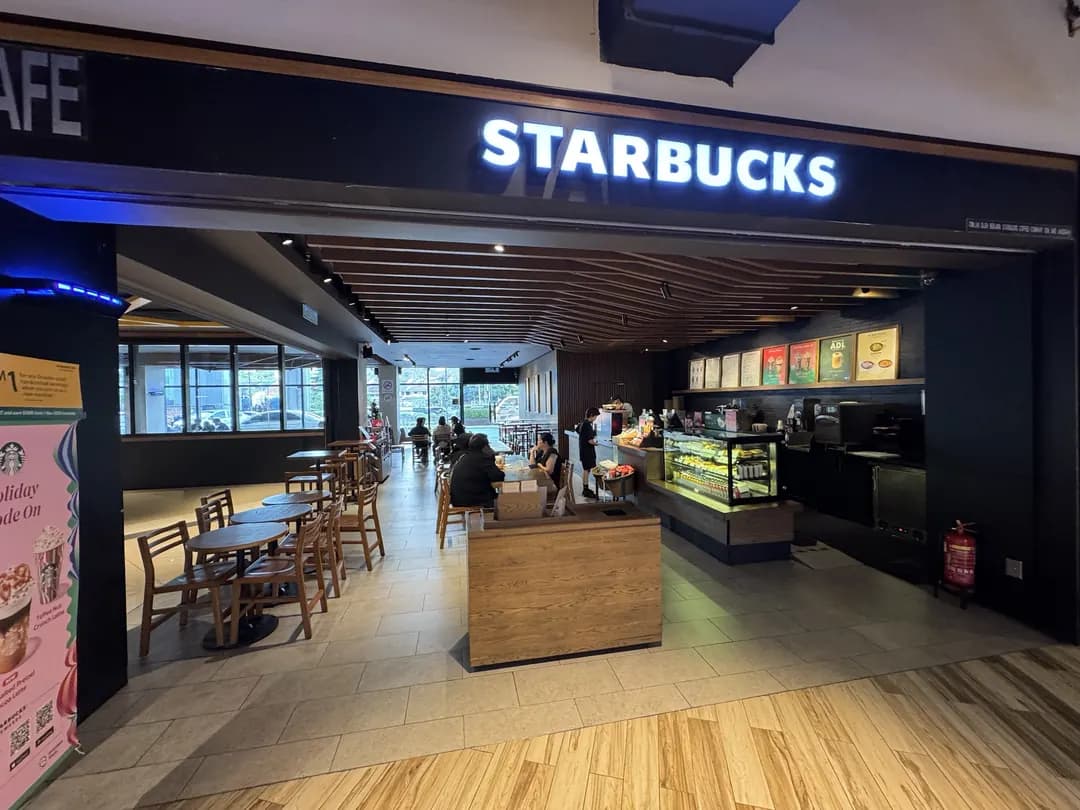 Starbucks EkoCheras photo 2
