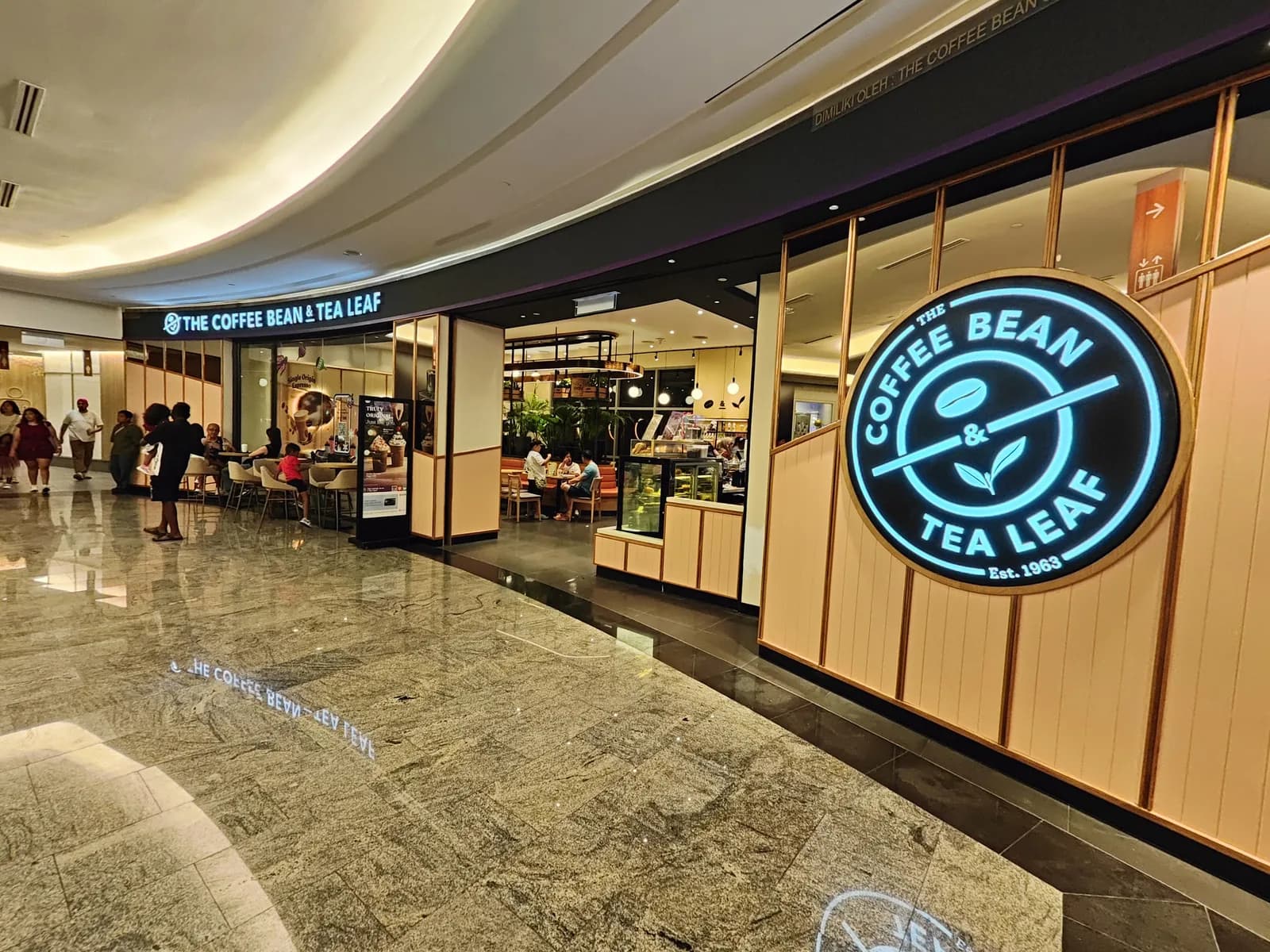 The Coffee Bean & Tea Leaf