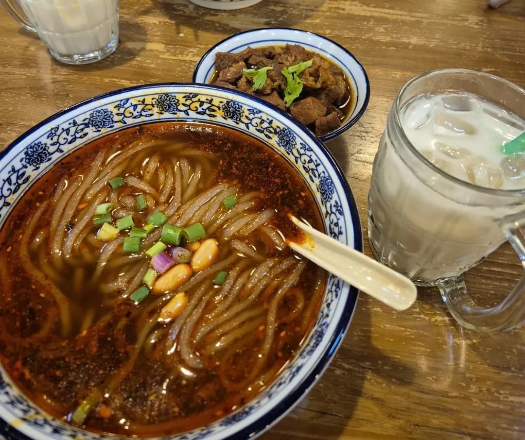 Chong Qing Noodles Restaurant photo 3