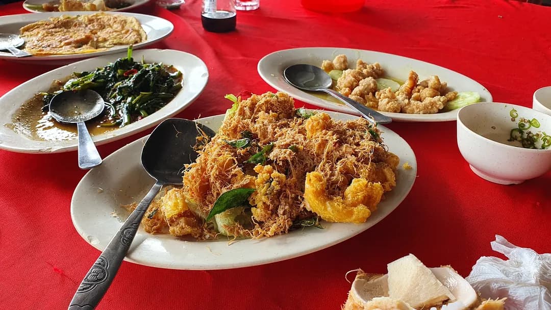 Qun Hua Kuala Selangor Seafood Restaurant photo 3