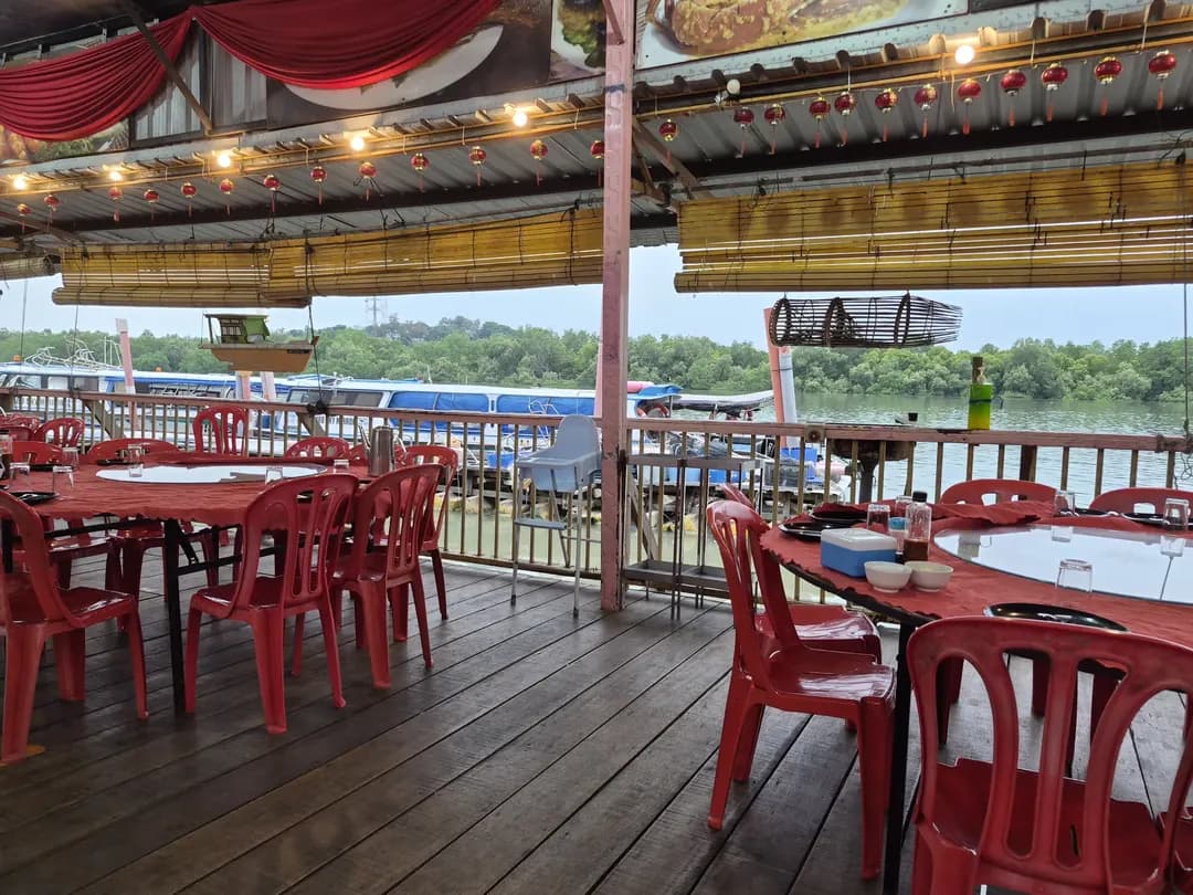 Qun Hua Kuala Selangor Seafood Restaurant photo 2