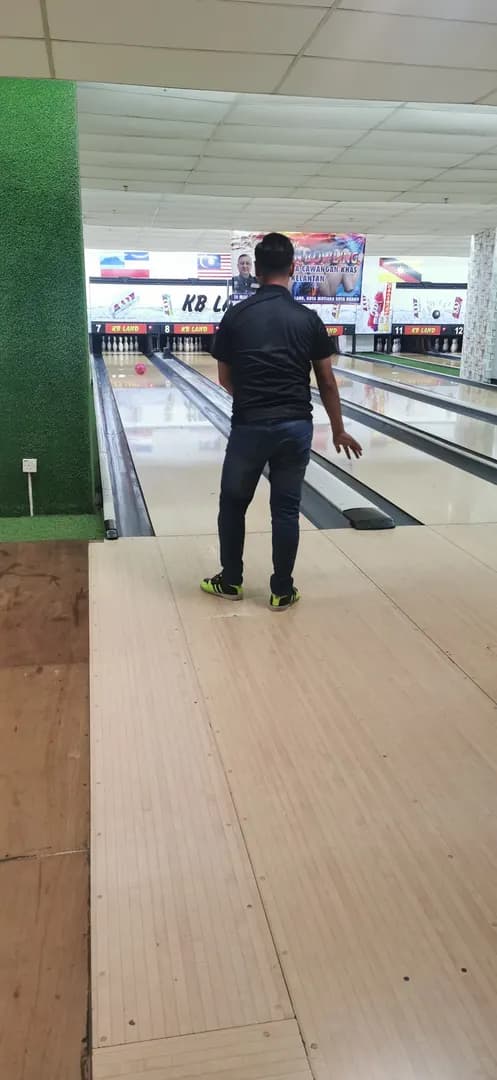 KB Land Bowling photo 3