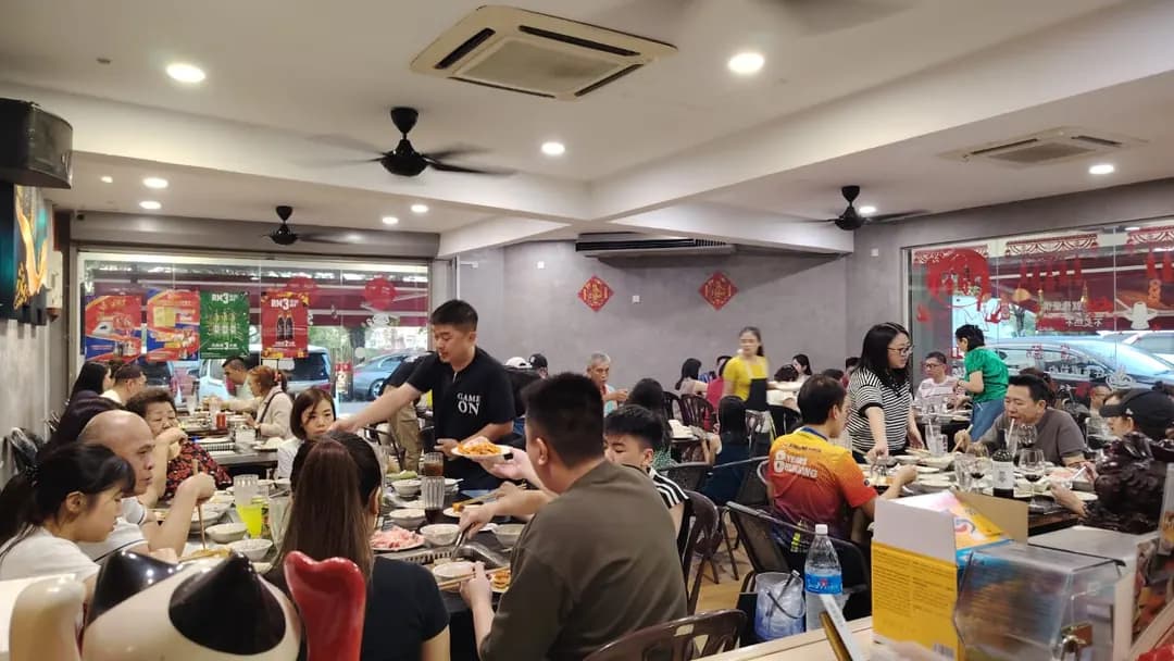 Wolf Granny's Signature Hot Pot and BBQ • 狼外婆火锅和自助烧烤 photo 2