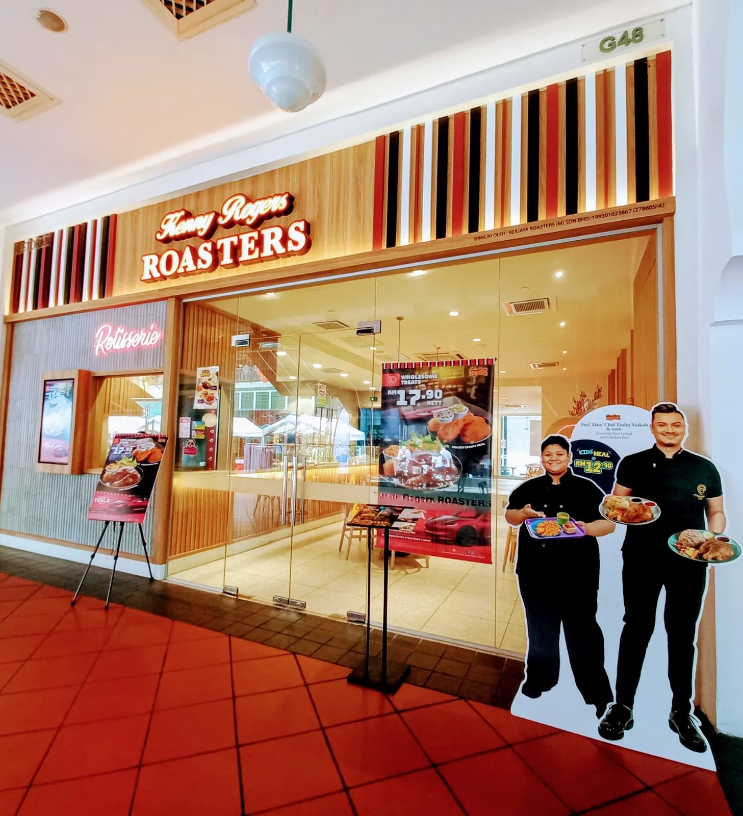 Kenny Rogers ROASTERS The Curve
