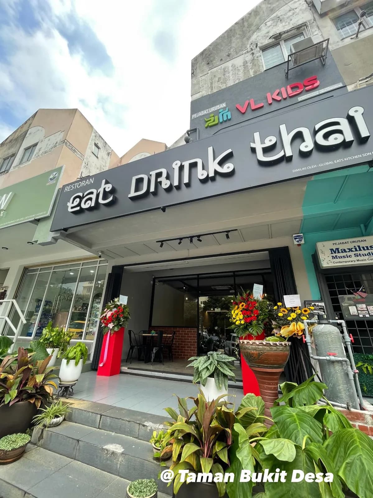 Eat Drink Thai @ Taman Bukit Desa