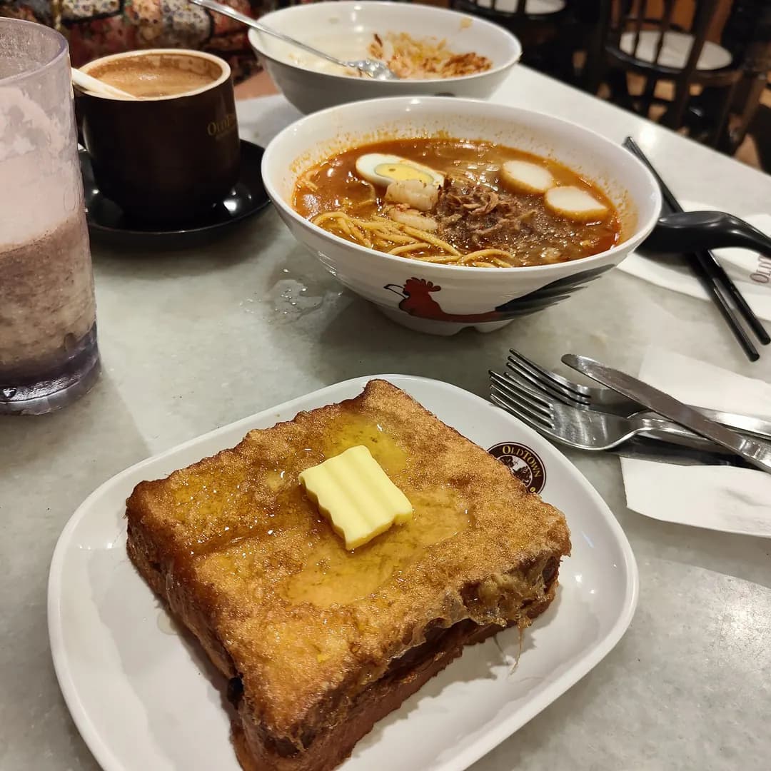 OLDTOWN White Coffee @ Ampang Waterfront photo 3