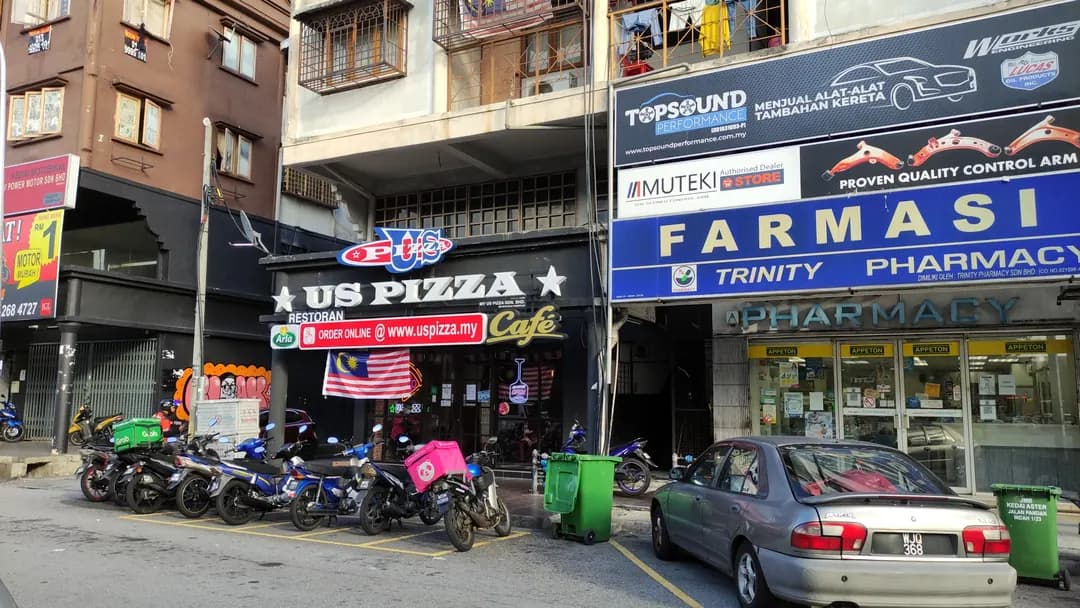 US PIZZA - Pandan Indah, KL photo 2