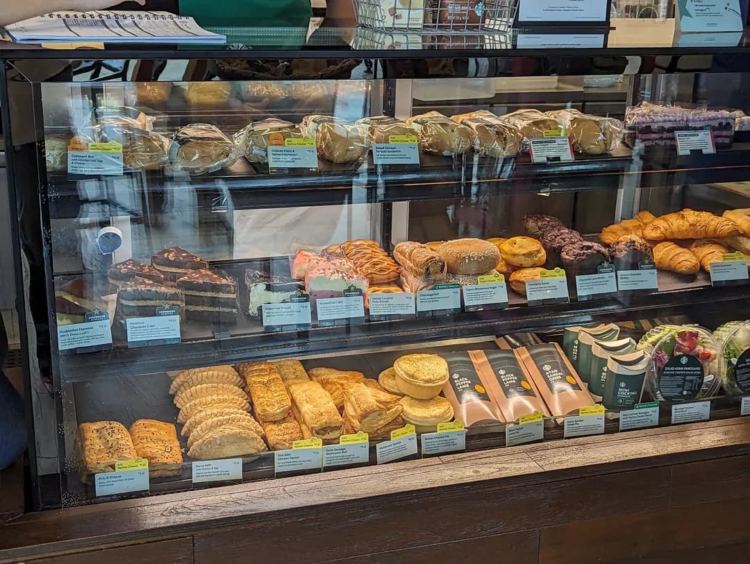 Starbucks Bandar Puteri DT photo 2