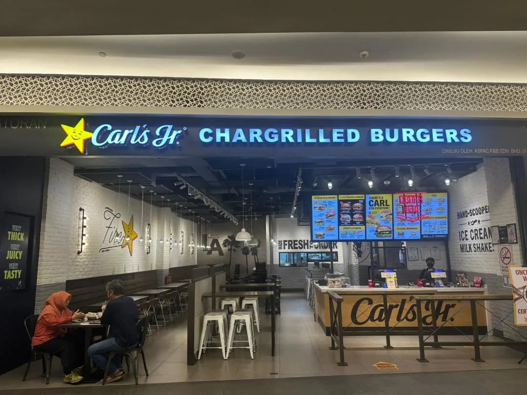Carl's Jr. @ Mid Valley Southkey