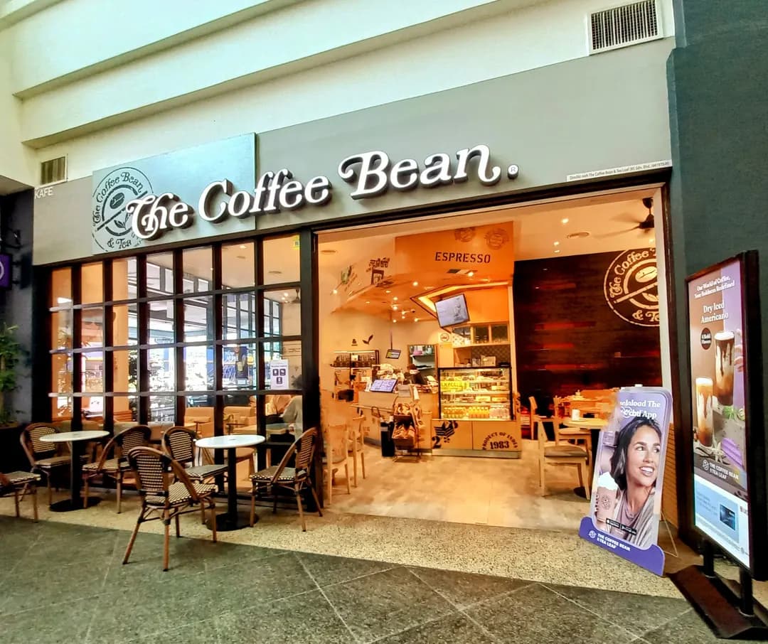 The Coffee Bean & Tea Leaf The Curve photo 2