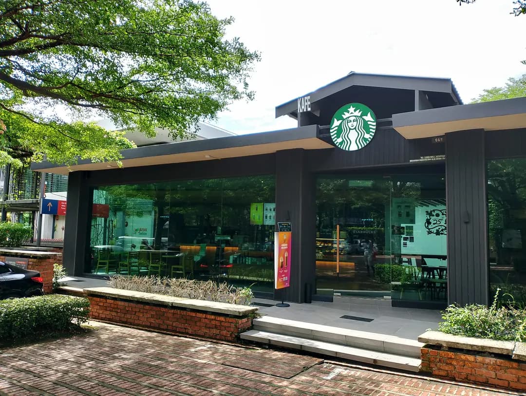 Starbucks photo 2